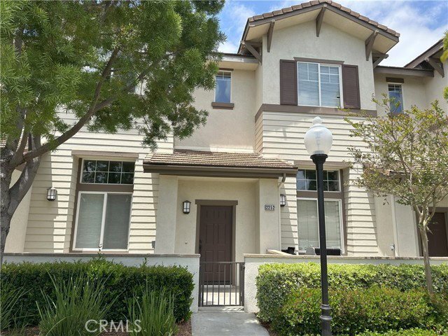 Building Photo - 2252 Schlaepfer Dr