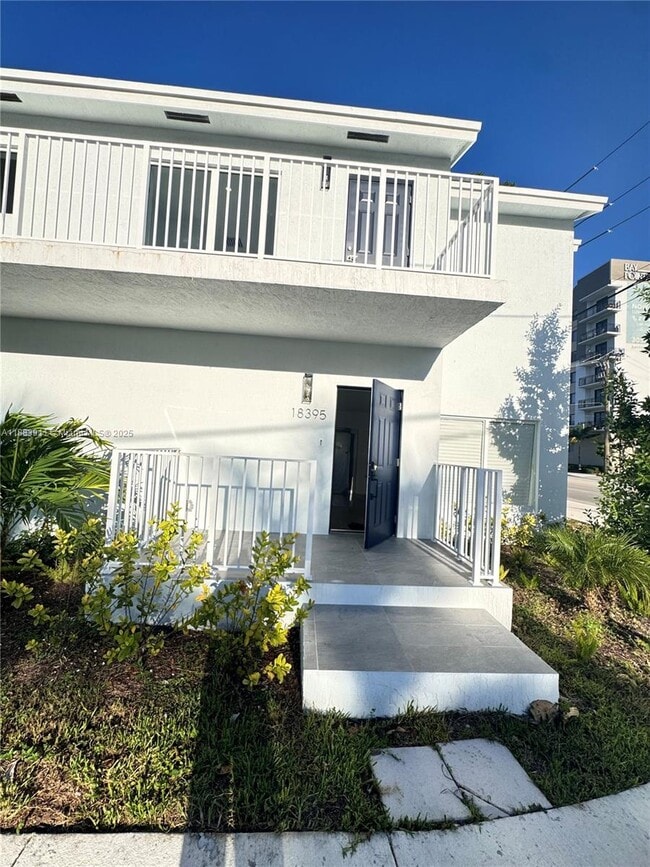 Photo - 18395 SW 103rd Ct