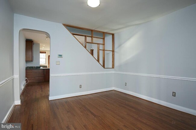 Building Photo - 964 Florida Ave NW Rental