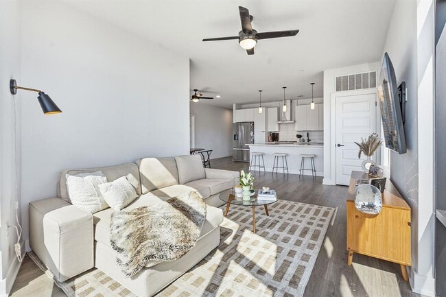 Photo - 2220 Webberville Rd Unit 305