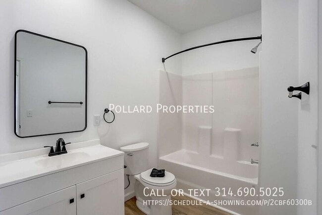 Photo - 704 Parkview Dr Unit 704