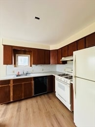 Photo - 111 Walnut St