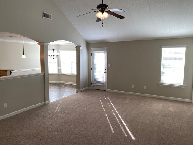 Photo - 2022 Hatton Ct