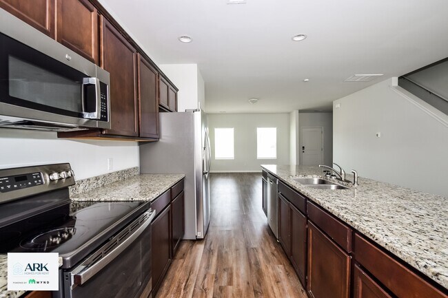 Photo - 72 Enclave Wy