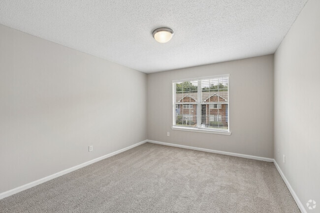 2BR, 2BA - 1,040SF - Second Bedroom