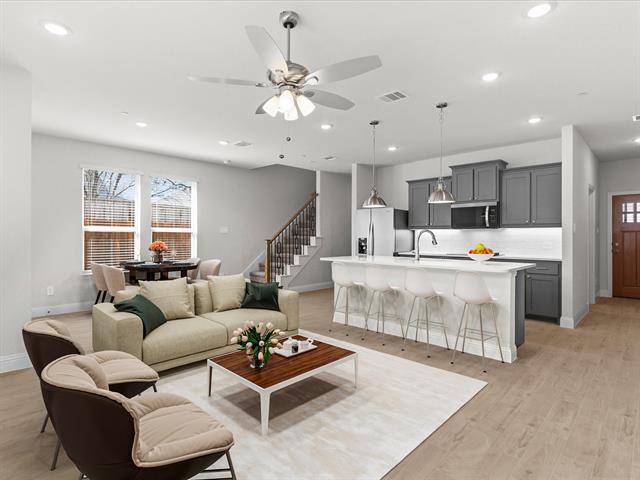 Photo - 2670 Copper Breaks St