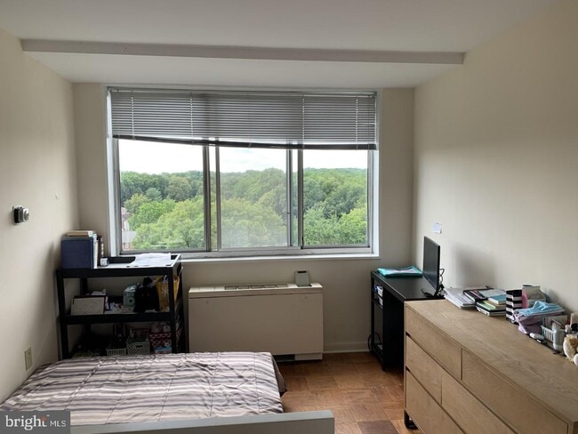 Photo - 10401 Grosvenor Pl Unit 1326