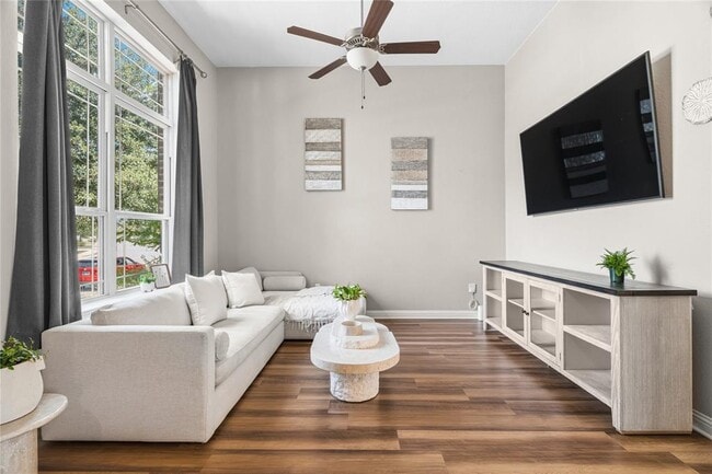 Photo - 7704 Norah Dr