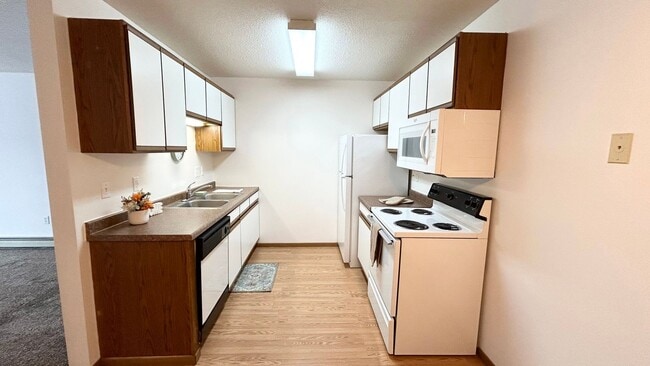 Photo - Evans Place 1