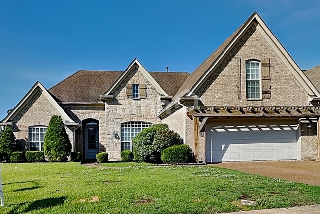 Building Photo - 375 Vaiden Ridge Dr N