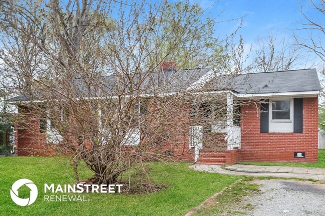 Photo - 2219 Kern St