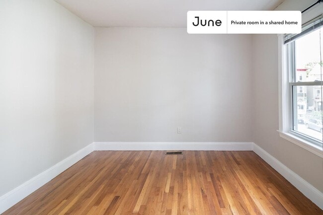 Photo - Room in Shared 4 bed/1 bath home Unidad A