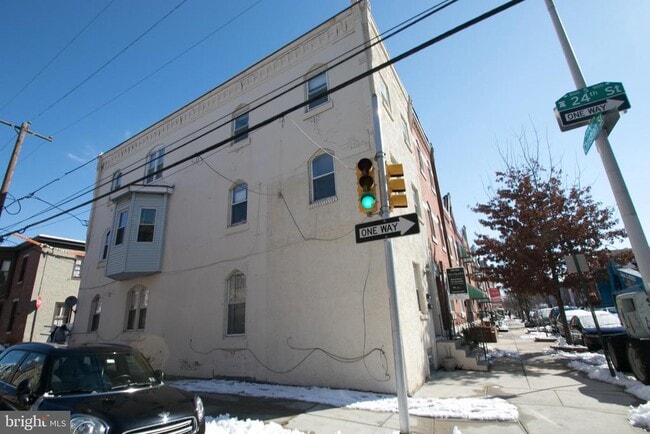 Building Photo - 2351 Christian St Unit D