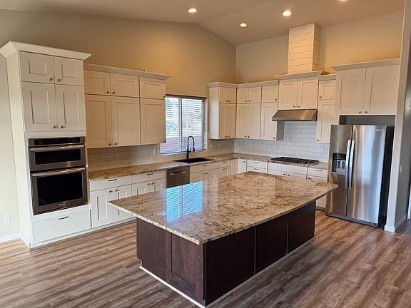 Photo - 602 Ridgeview Ln