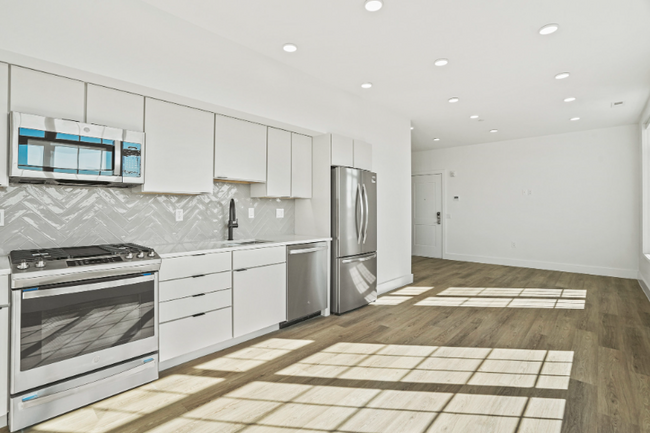 Photo - 716 L St SE Apartment Unit 401