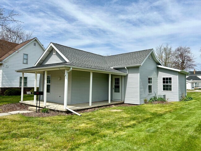 Recently Remodeled 3-Bed/1-Bath House in B... - Recently Remodeled 3-Bed/1-Bath House in B...