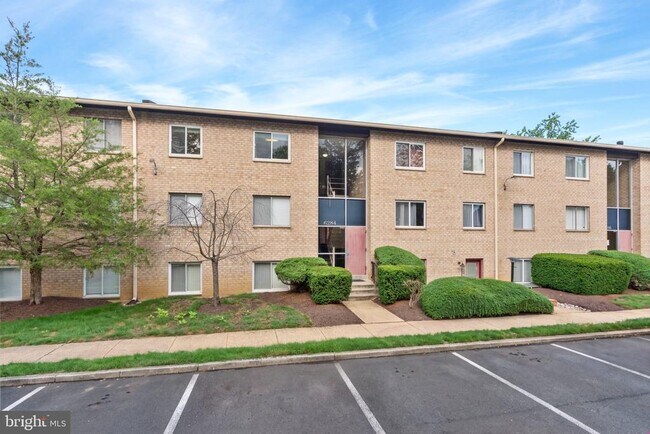 6284 Rose Hill Dr Unit E