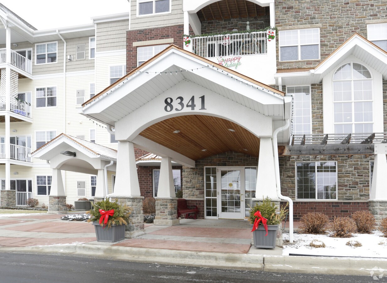 Photo - Applewood Pointe of Bloomington