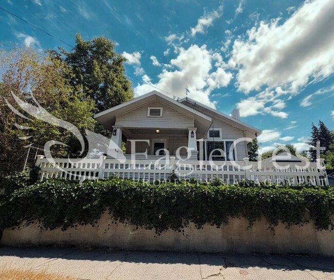 Rent Reduced! Beautifully Renovated Historic 3 Bedroom Home $200.00 Off 2nd Months Rent!!!