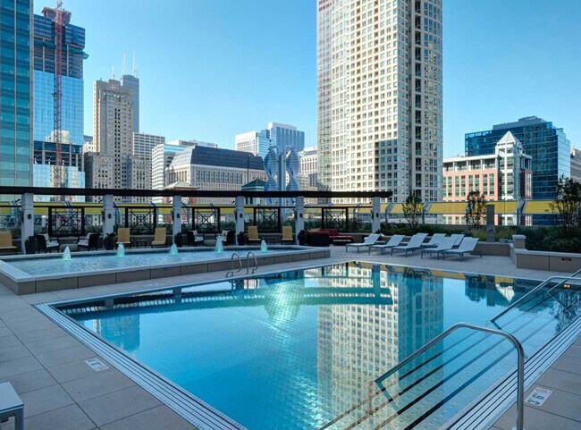 Photo - 71 W Hubbard St Unidad ID1032147P