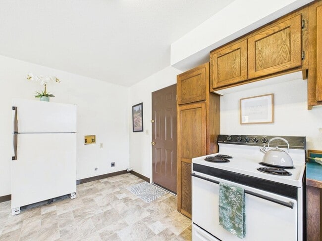 1006 Hiller Rd