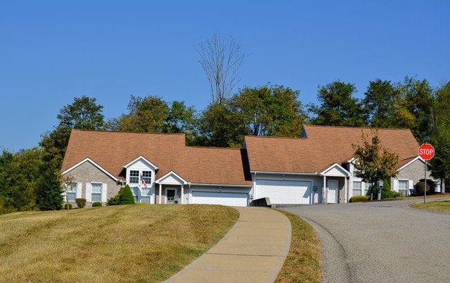 Primary Photo - White Tail Ridge