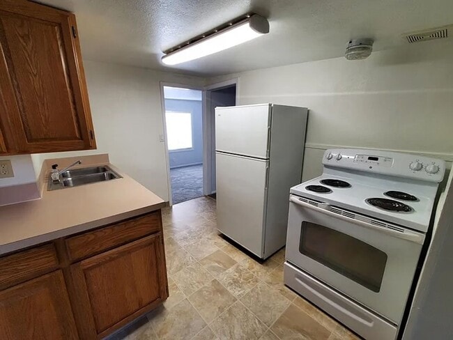 Photo - 21-27 NE 5th St. Unit 21