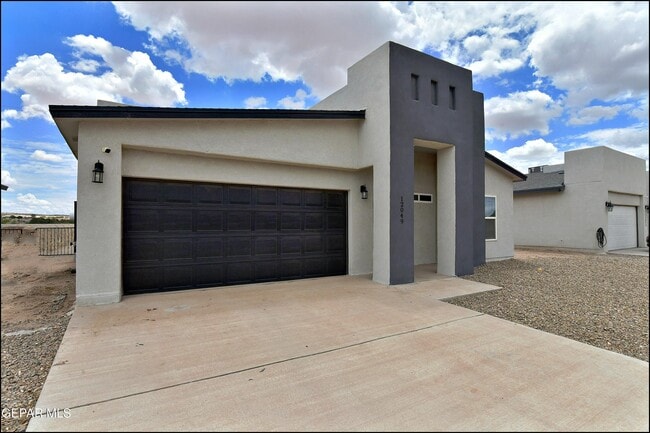 Photo - 12049 Hidden Gdns