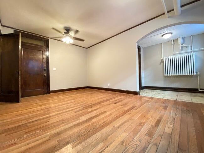 Photo - Raymond Apartments