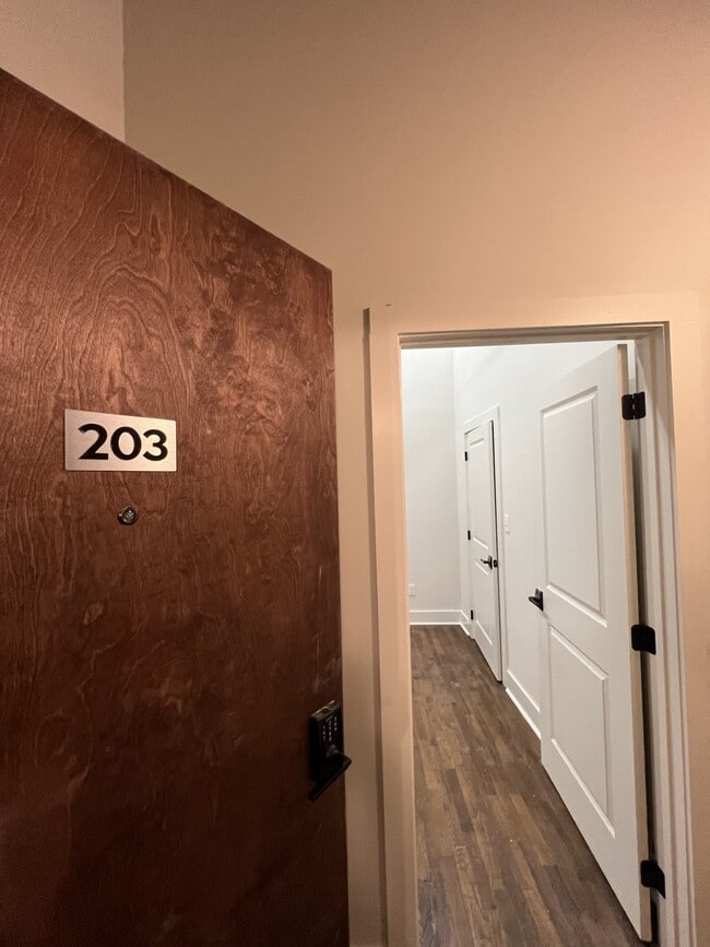 Photo - Happy Holler Unit 203
