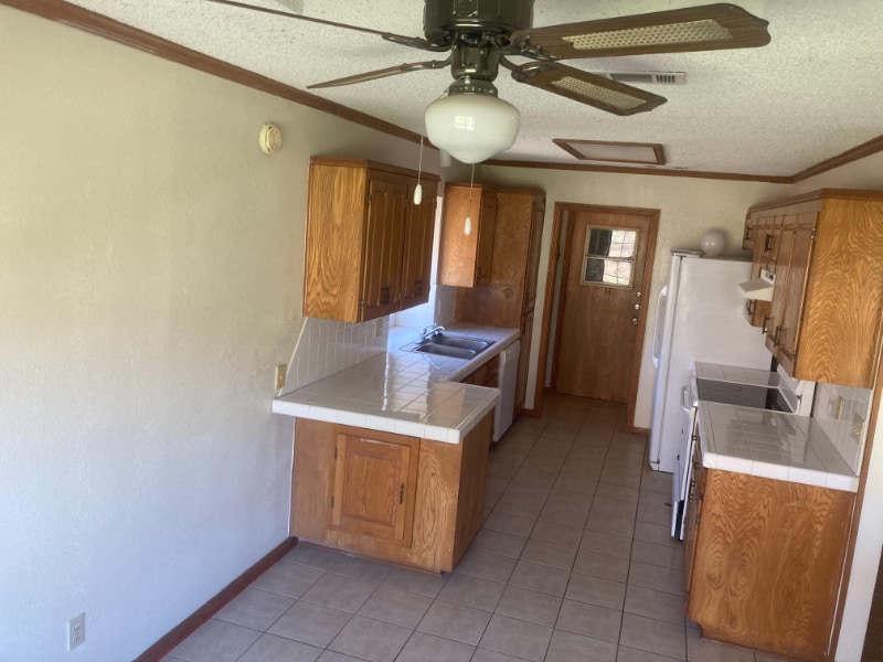 Photo - 2319 Whitney Dr