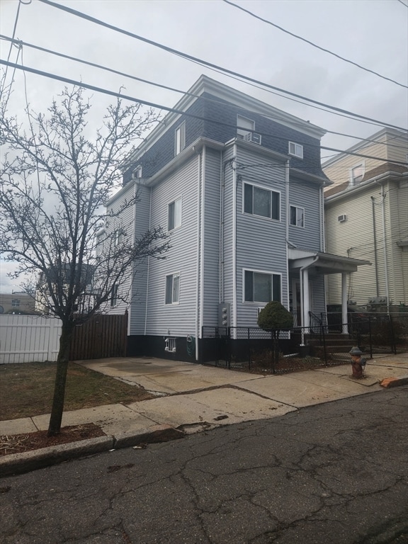 Photo - 34 Florence St Apartments Unit 1