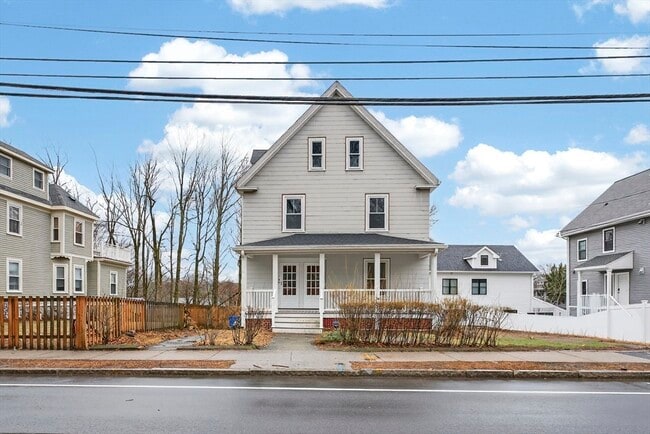 Photo - 166 Elliot St