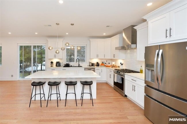 Photo - 65 Franklin St Unit B