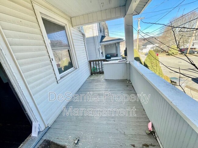 Photo - 504/506 Ninth Street Unit 504 Ninth Street