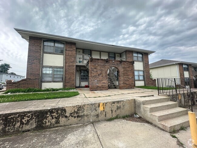 Building Photo - 300 W Montgomery St Unit 300-2 Rental