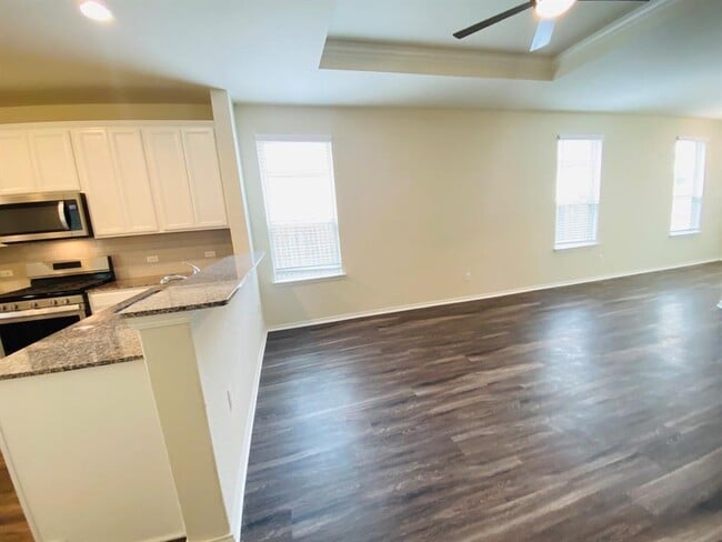 Photo - 238 Cascata Way