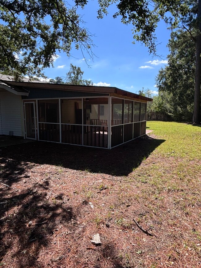 Photo - 619 Piedmont Ln