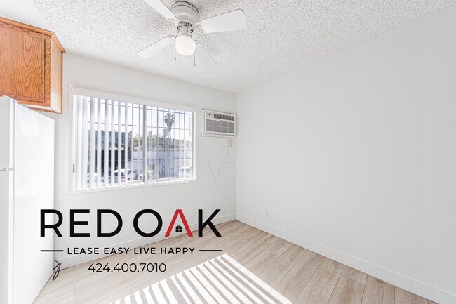 Photo - 15000 Moorpark St Unit 14