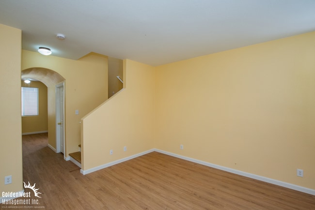 Photo - Fabulous 2Bdm 2.5Ba Home With Community Park & Pool.