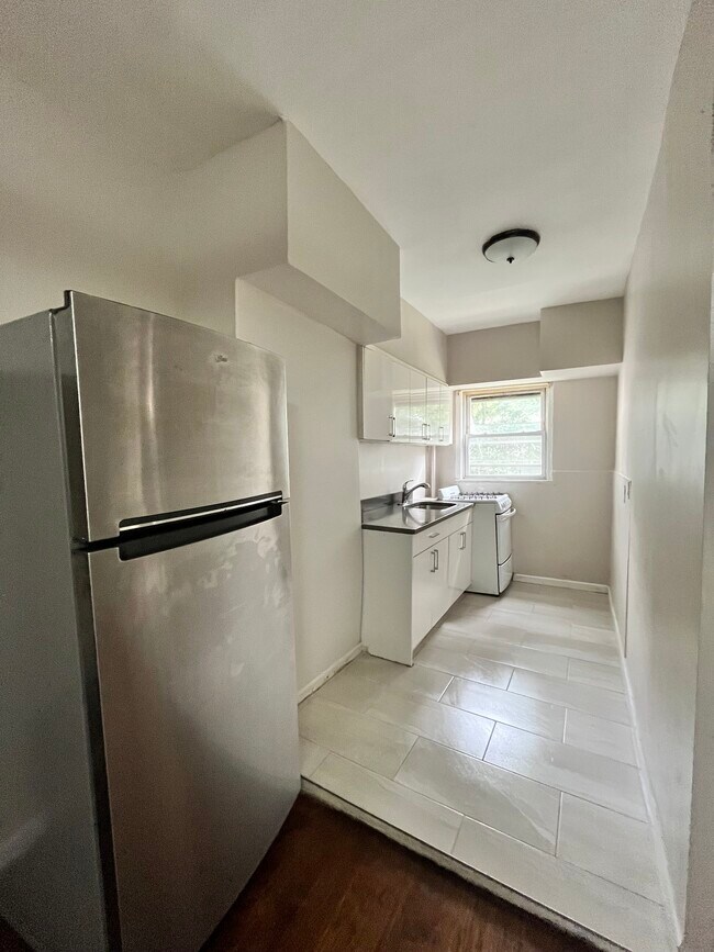 216 Fairmount Ave 4 - 218 Fairmount Ave Apartments Unit 4
