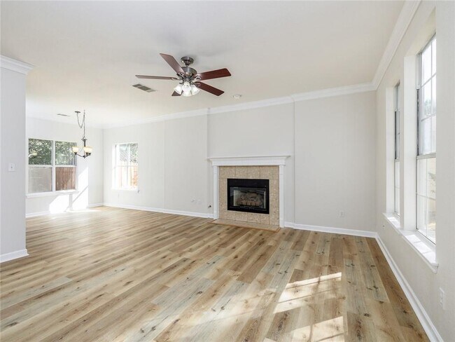 1716 Ramona Cir