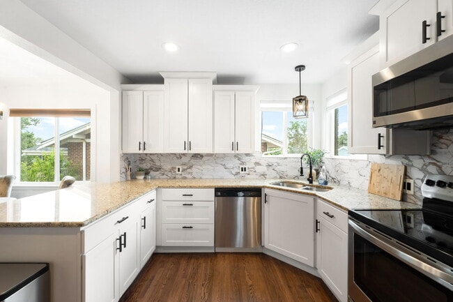 Photo - 3143 Sheridan Boulevard House