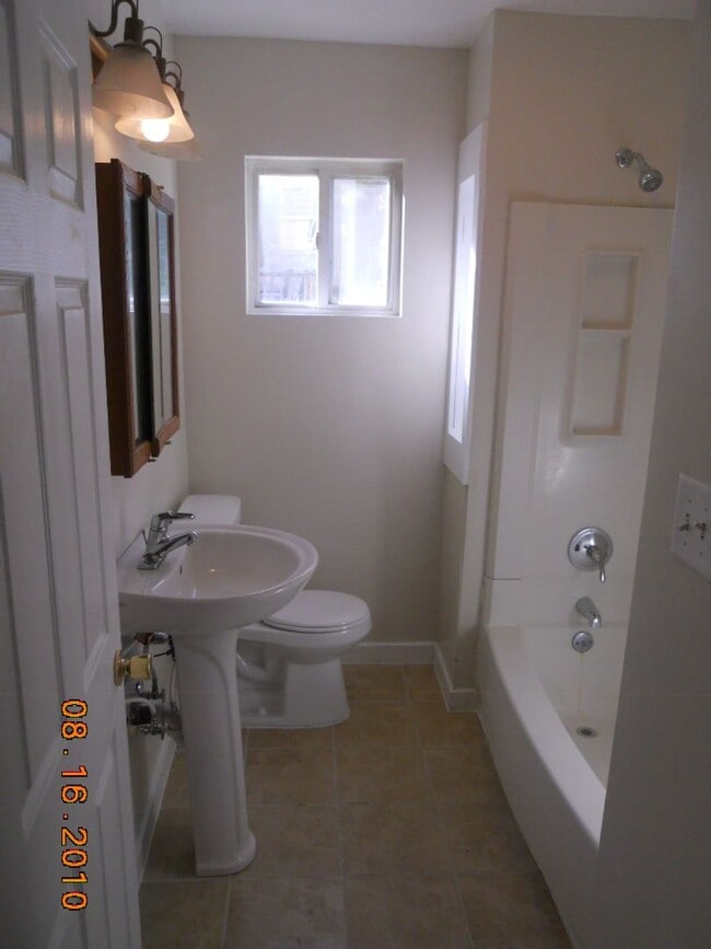 Photo - Woodlawn Unit 2