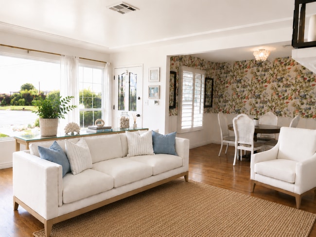 Photo - 6 Month Lease With Furnish Option - Luxury Home! w/ Garage! Large Fenced Backyard! Bike to the Be...