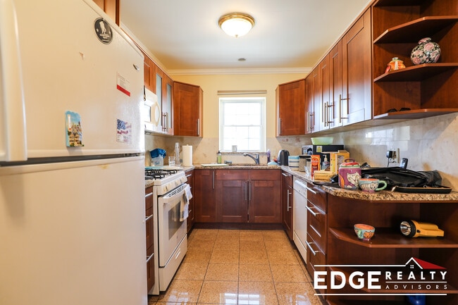 Photo - 207 Lake Shore Rd Unit 1