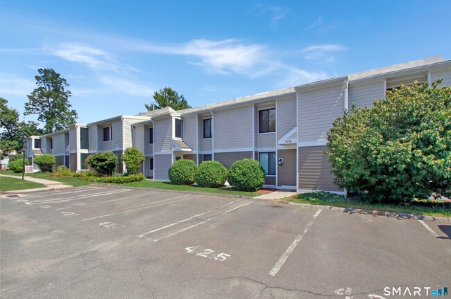 Photo - 48 Lawson Ln Unit 48