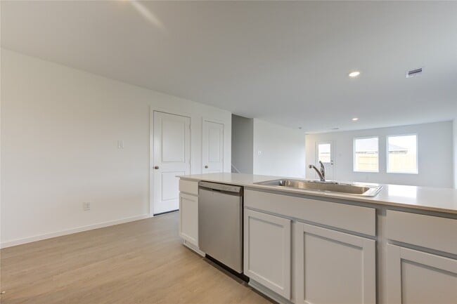 Photo - 29002 Pearl Barley Wy