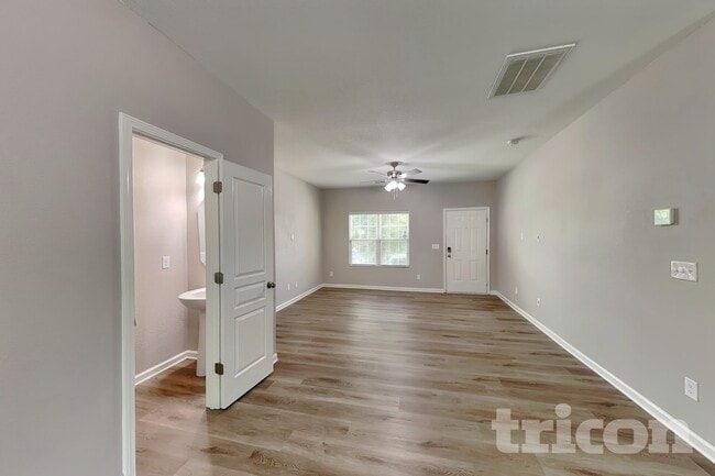 Photo - 4717 Opus Ln
