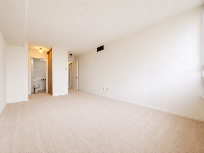 Photo - Suite 1103-330 Alton Towers Circle Unit 1103